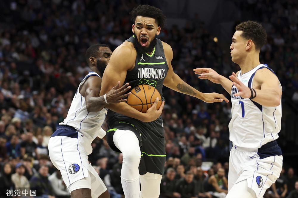 新疆队在附 新疆队在附